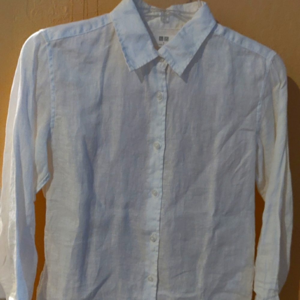White button up, linen